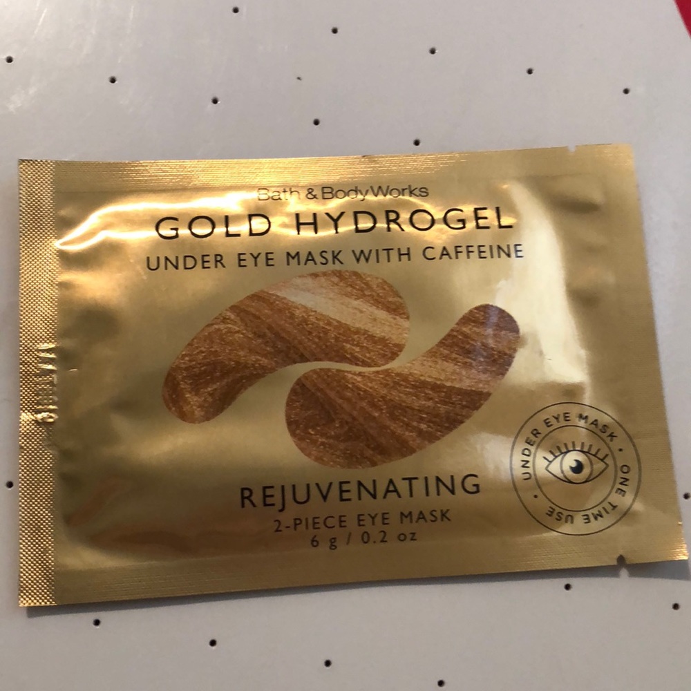 Bath and Body Works under eye mask